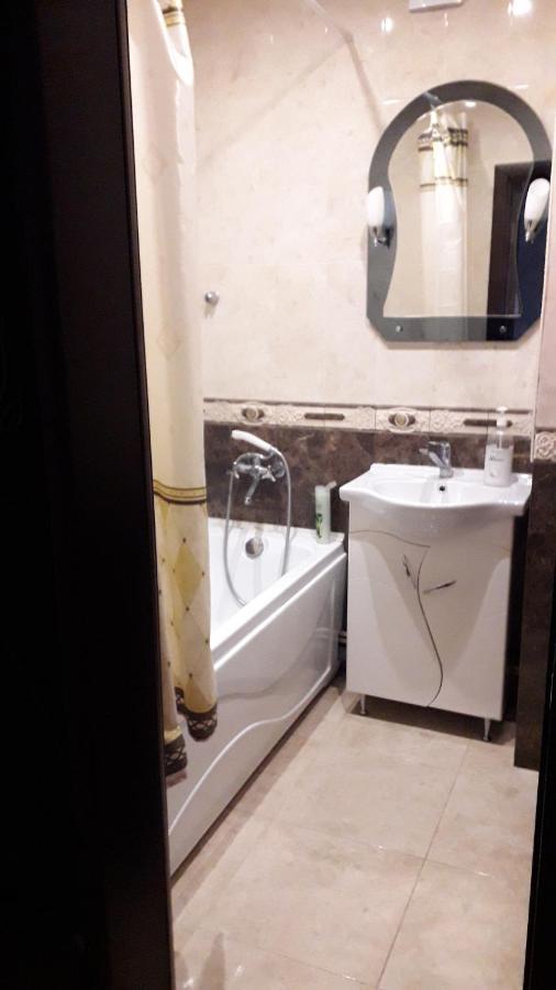 Apartment On 5 Novoremeslennaya Wołgograd Zewnętrze zdjęcie